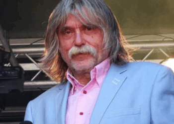 Johan Derksen kritiek