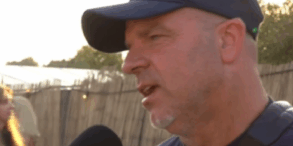 Andy van der Meijde salaris