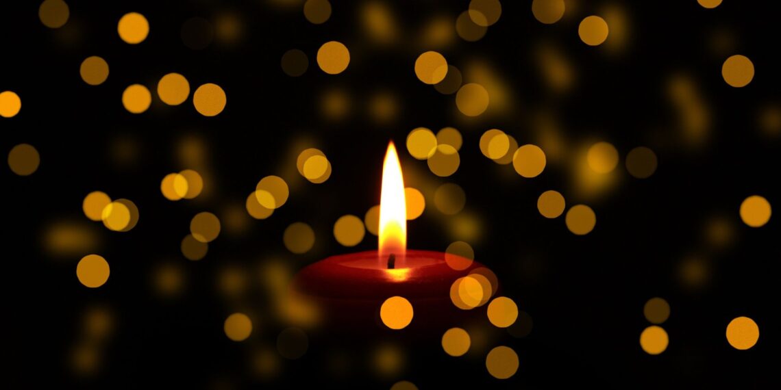 viola holt overleden